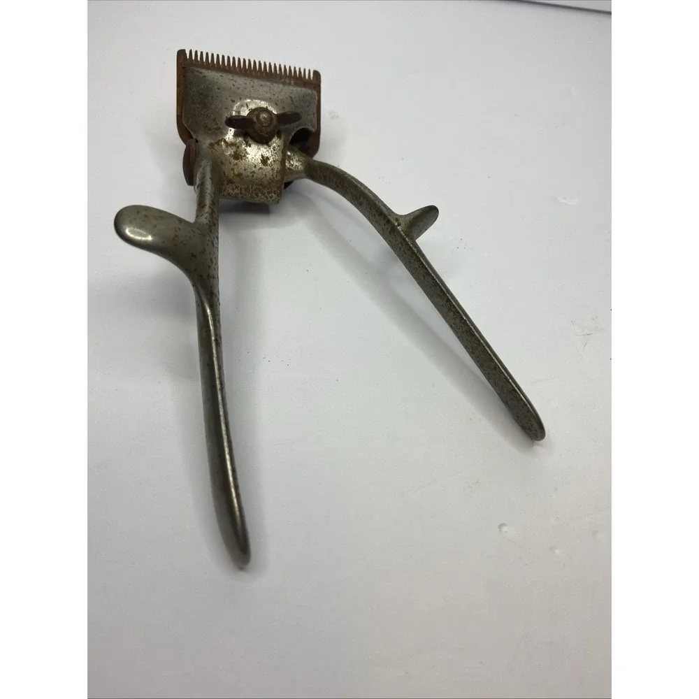 Vintage Spartan Metal Manual Hair Clippers Made In USA‎